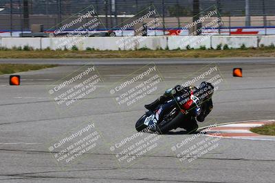 media/Apr-23-2022-Fastrack Riders (Sat) [[cb2d6ae73d]]/LEVEL 4/1PM TURN 6 OUTSIDE/
